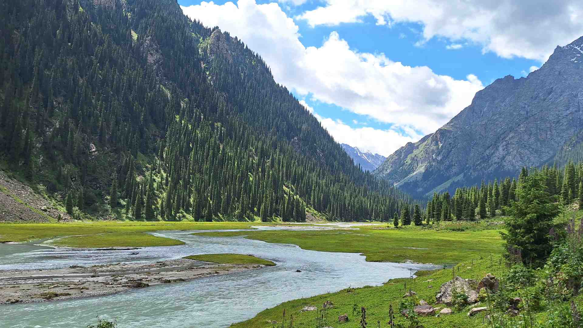 Karakol Valley in Terskey Alatoo