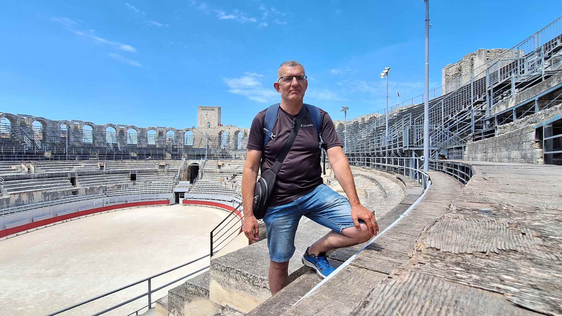 Visiting destinations on the route