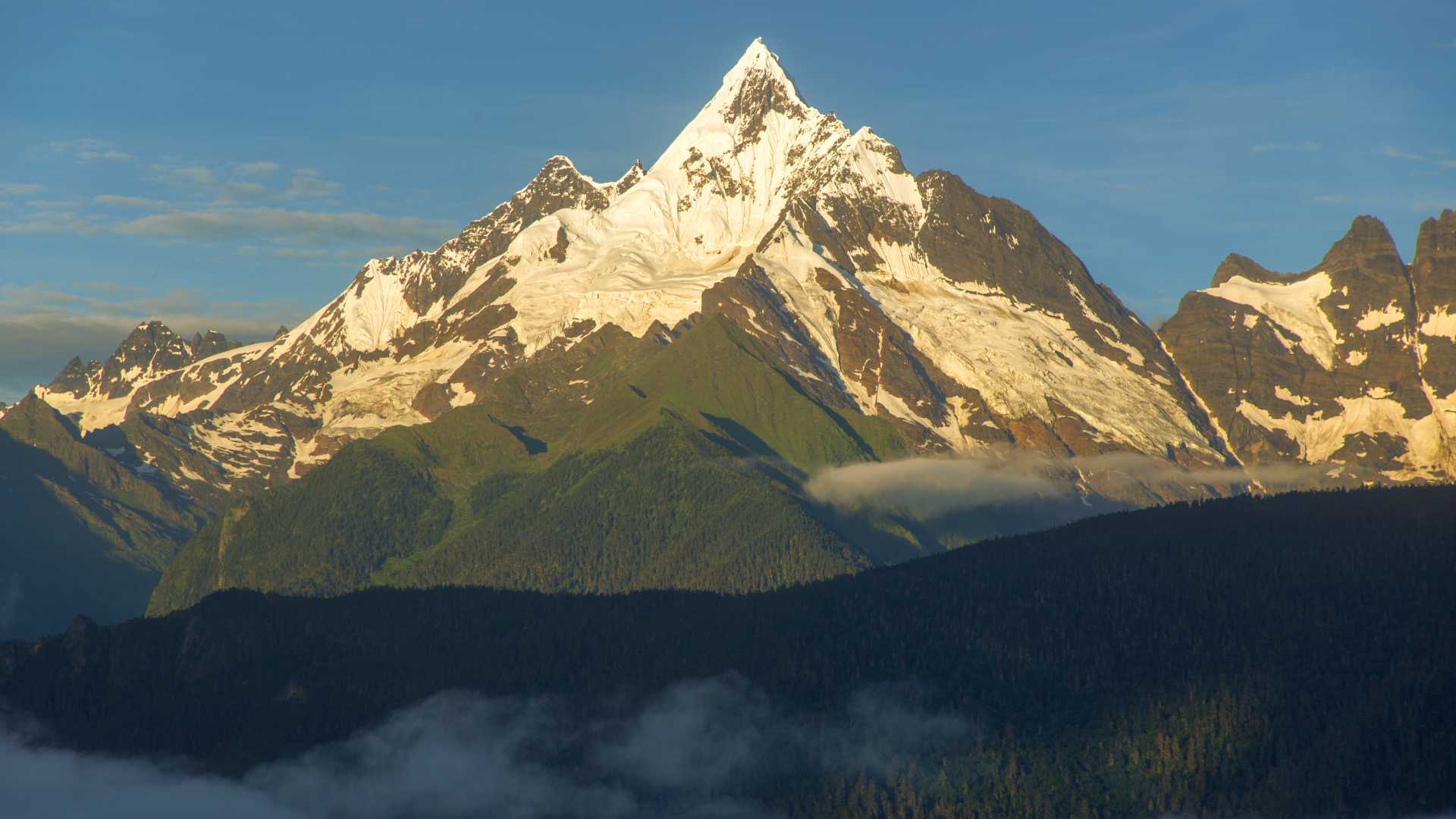 Mount Kawagarbo- the highest point in the Three Parallel Rives area