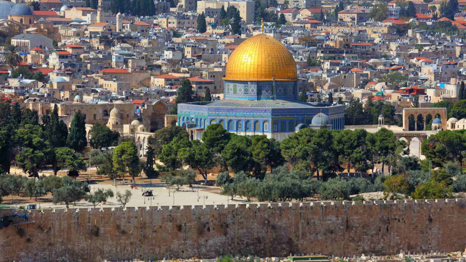 Unveiling the Old City of Jerusalem: Must-See Sites and Hidden Gems