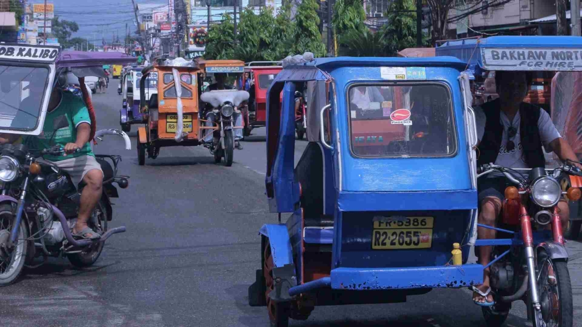 A city street in the Philippines