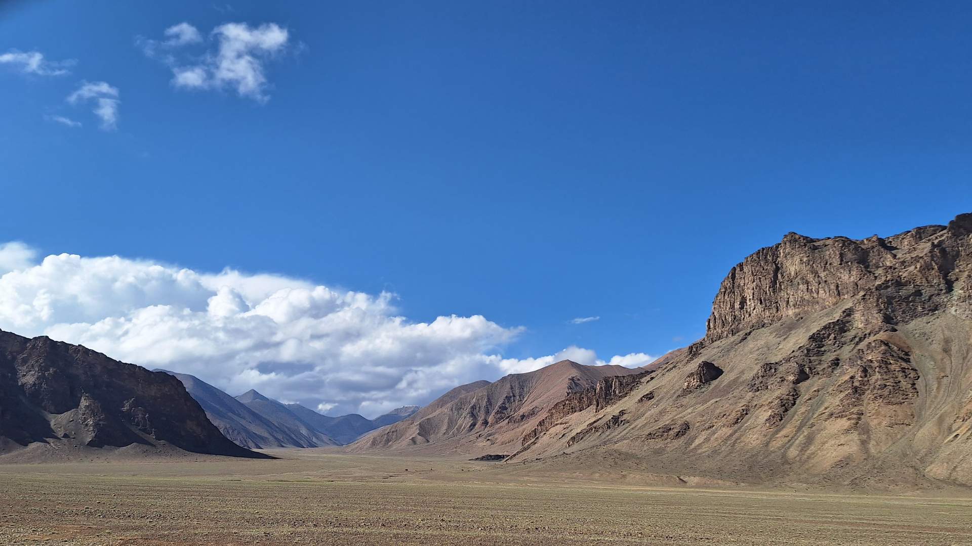 One of the valleys around Murghab