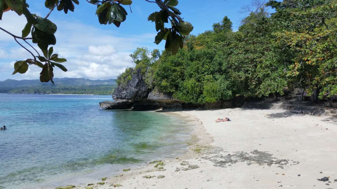 What to do in Siquijor- Salagdoong Beach