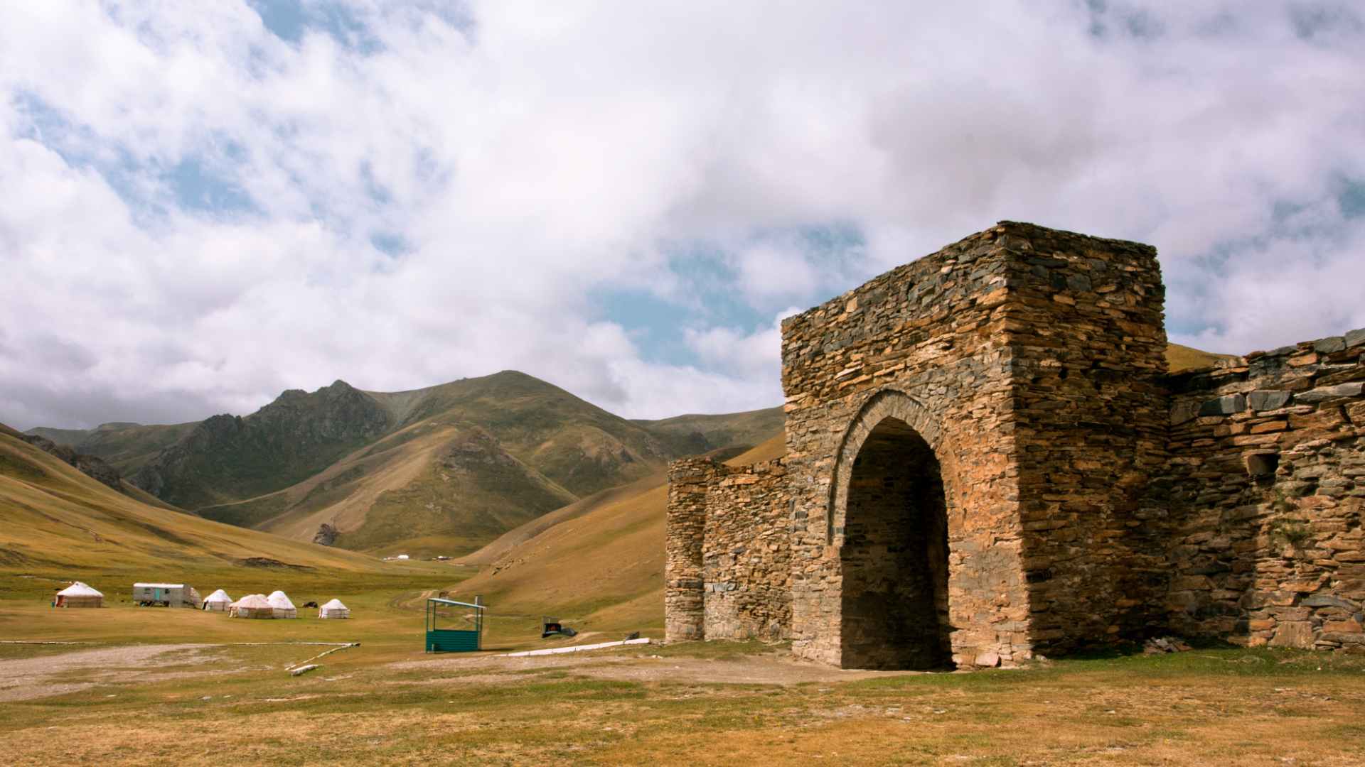 Tash Rabat Caravanserai