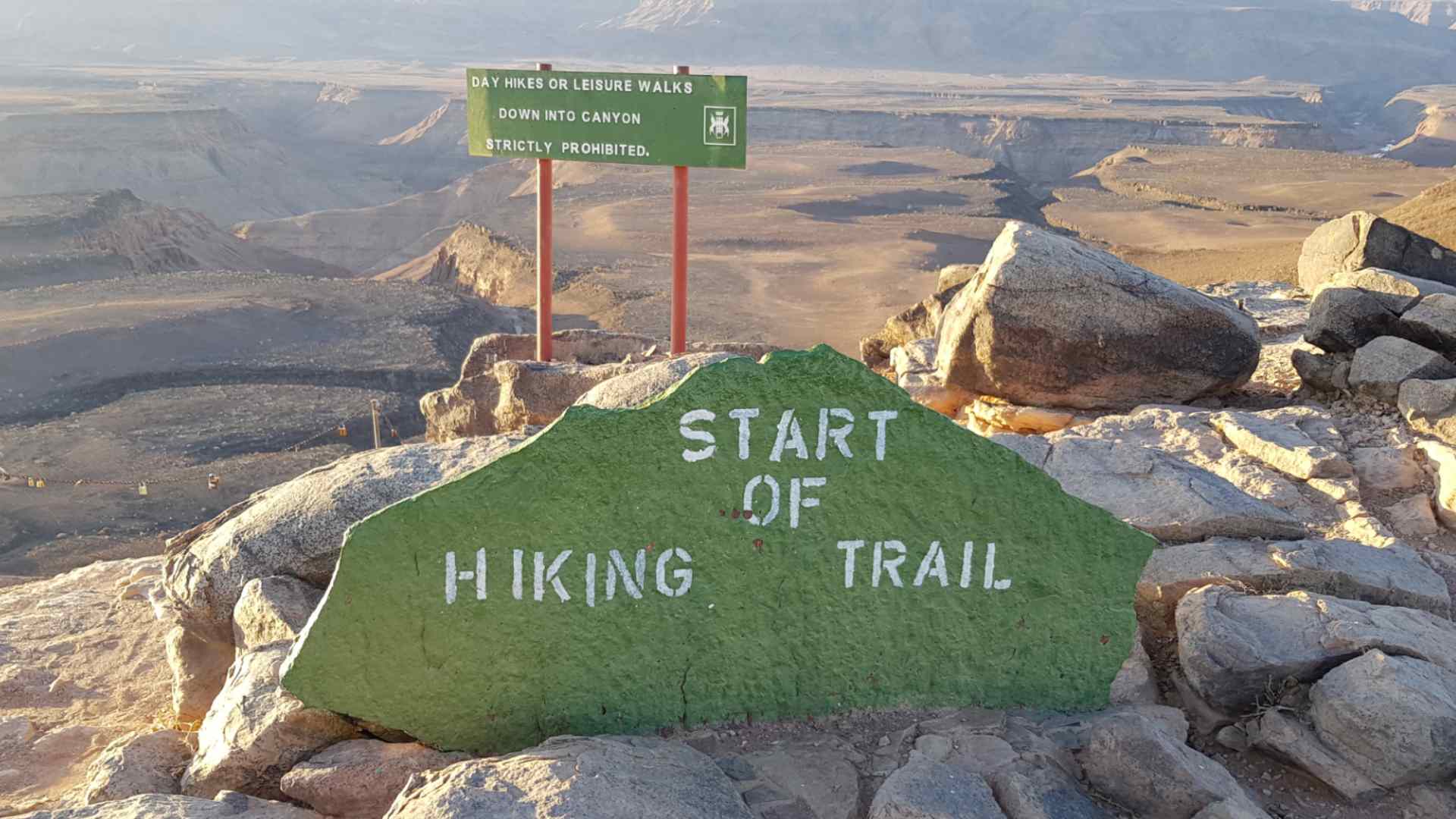 The start of the Fish River Canyon trail, at the edge of the canyon