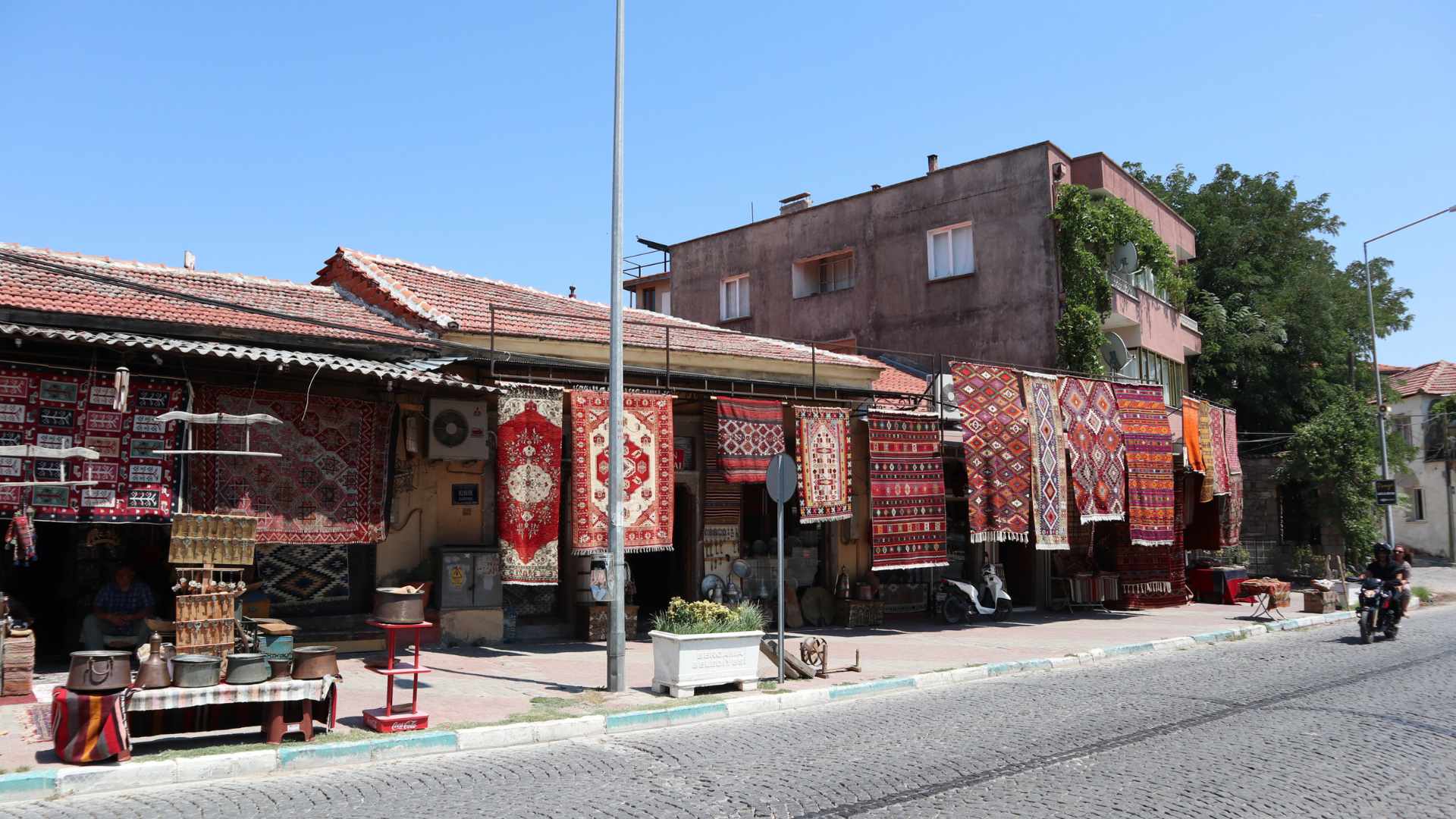 On a street in the old part of Bergama