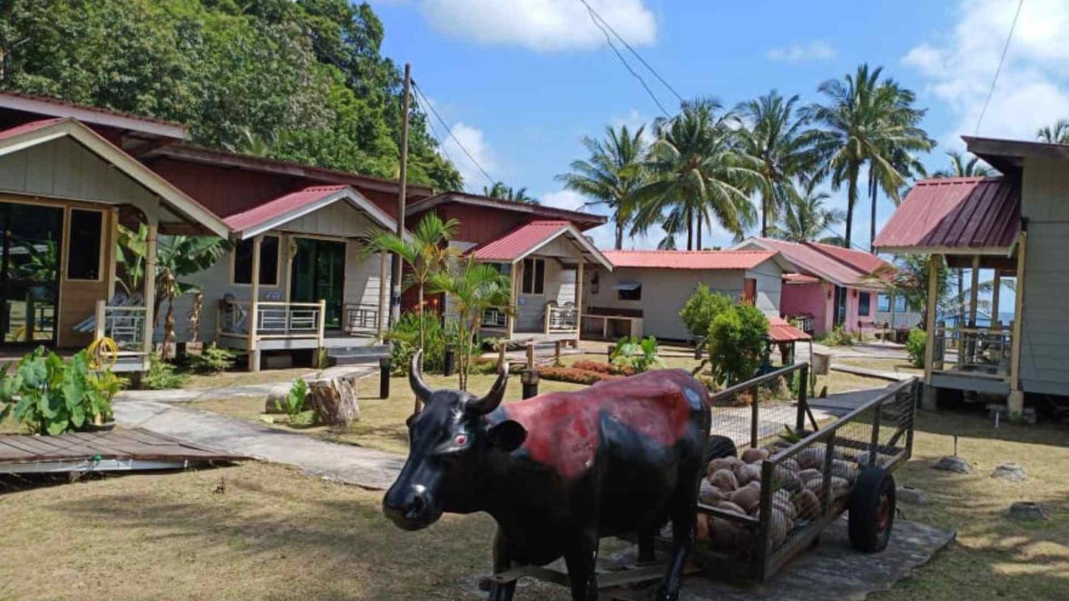 The Village Chalet in Juara