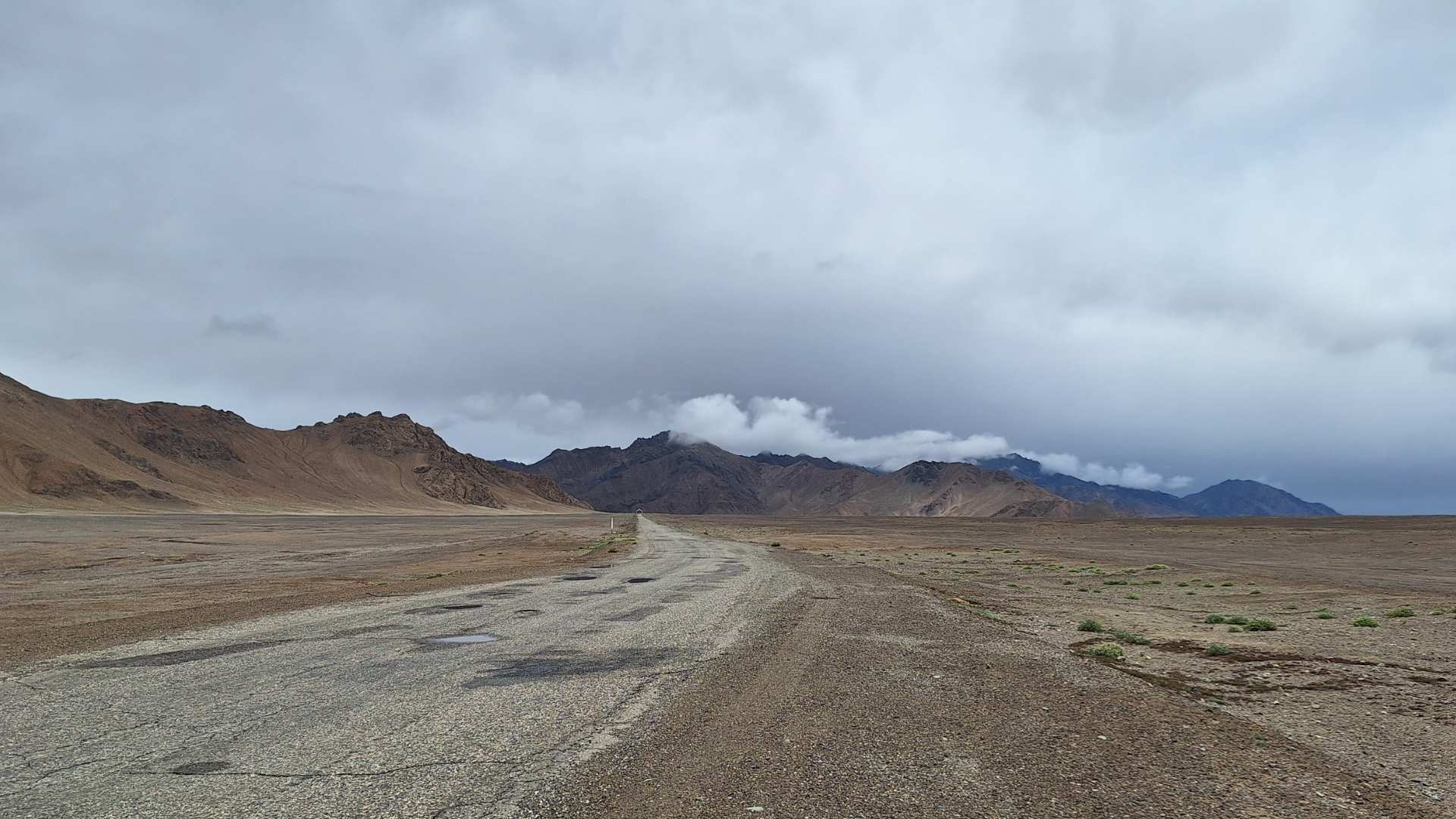 Pamir Highway near Murghab