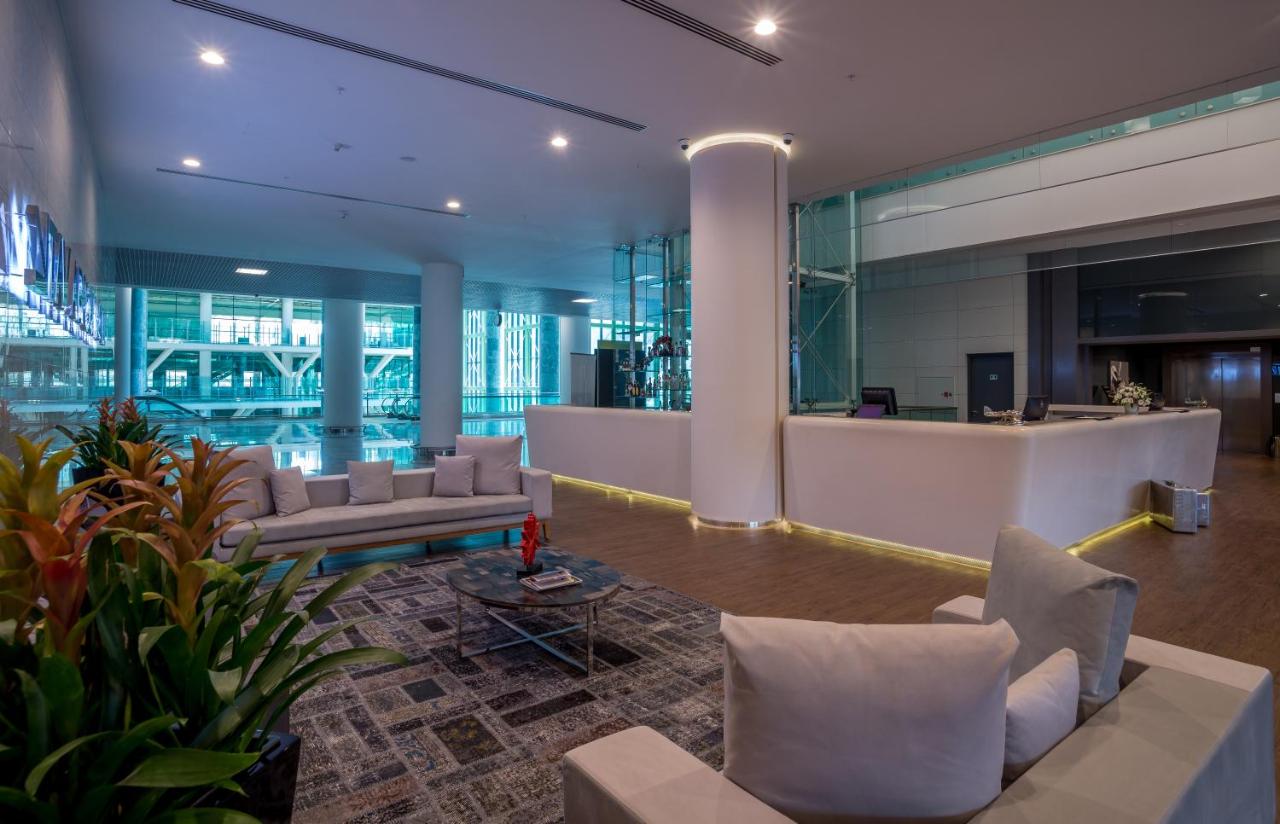 Tav Airport Hotel Izmir